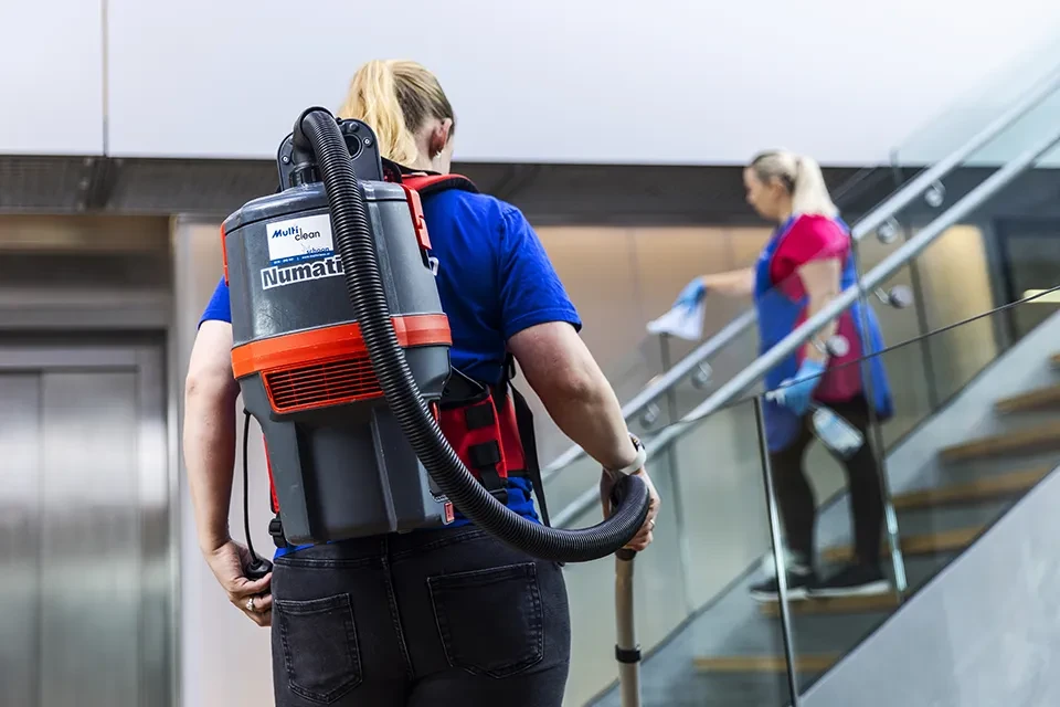 Trappenhuis Schoonmaak